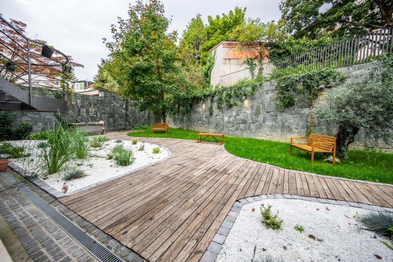 Design Rooms - Kvaternik Square Ζάγκρεμπ Εξωτερικό φωτογραφία